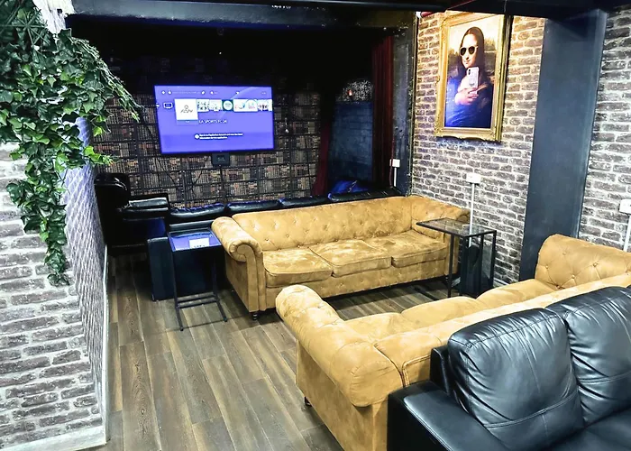 Europa Melbourne Hostel
